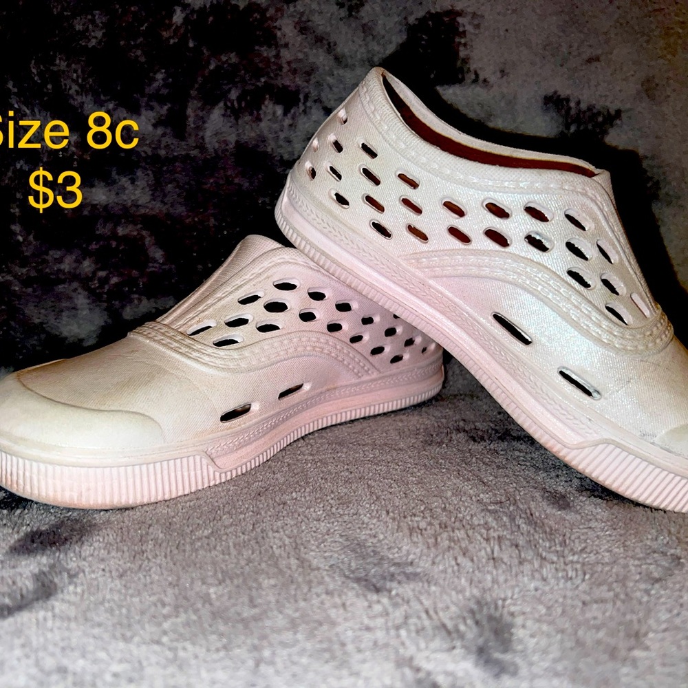 Toddler shoes